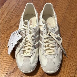 Adidas Originals women’s SL 72 OG size 6 shoes sneakers